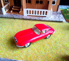 Matchbox 1-75 #32b Jaguar E Type Vintage 1962 Wire Wheels Restored in Bright Red