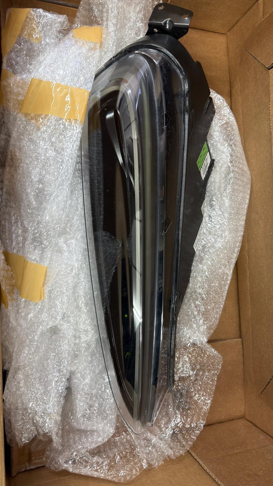 Front Right Headlight Headlamp Assembly OEM 22AD041GP Mclaren