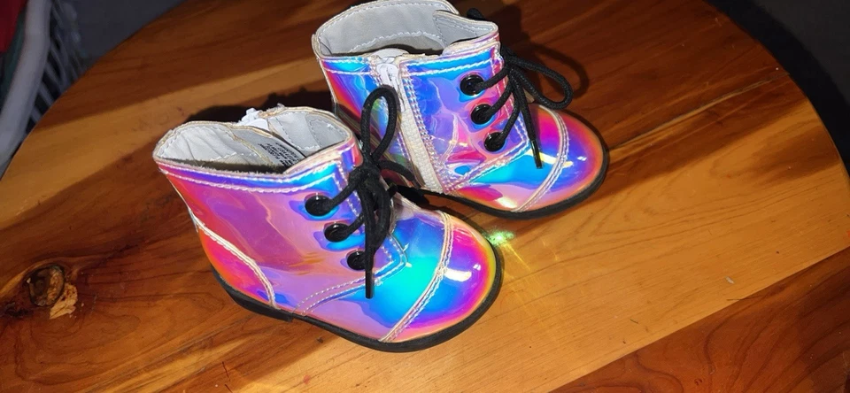 Lote de cinco zapatos para niña talla 4 Nike Puma Foto 3 de 4