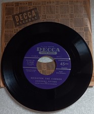 The Andrews Sisters - Let The Lower Lights Be Burning/ Brighten The Corner, 
