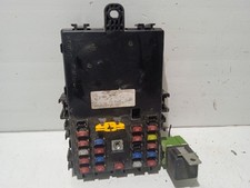 96826374 RELAIS SICHERUNGSKASTEN MULTIFUNKTIONSRELAIS / 1813290 FÜR CHEVROLET AV