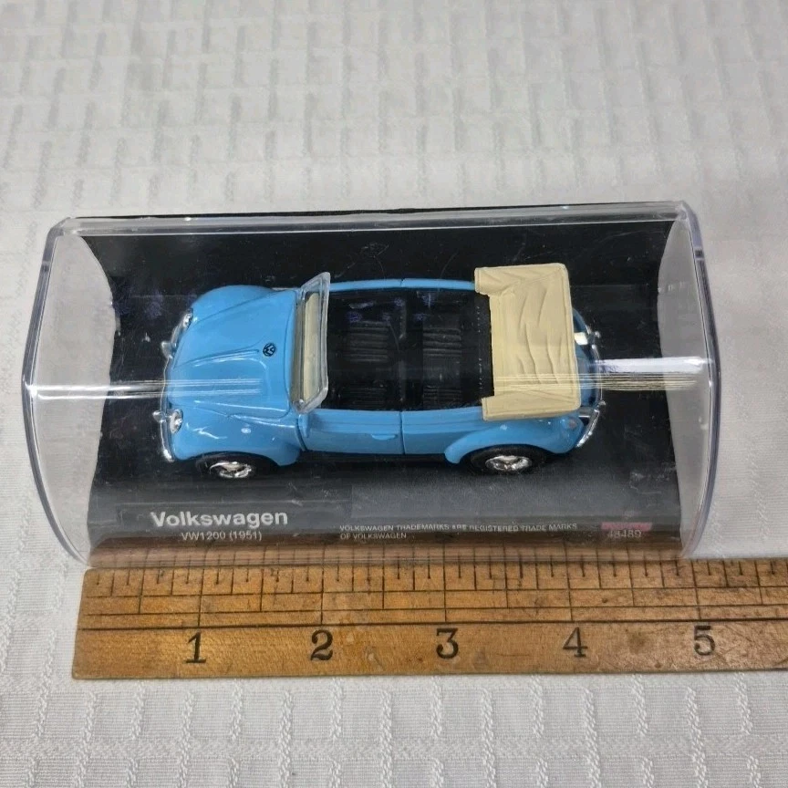 1951 Volkswagen Blue Convertible VW Bug Die-cast Car New-Ray 1/43rd Scale 48489 - Image 2 of 4