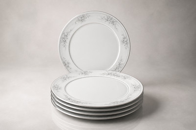 Noritake Legendary Sweet Leilani 8 1/4  Salad Plate #3482 Service for Five(5)