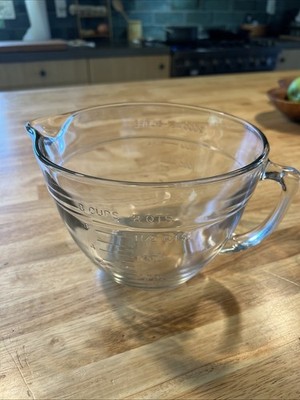 Anchor Hockin 8 Cup 64 Oz 2 Liters Heavy Glass Measuring Cup  Mixing Batter Bowl