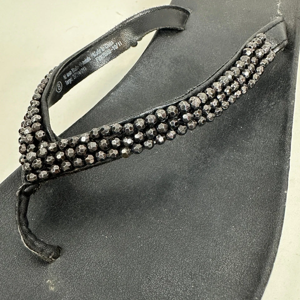 Sandalias Mossimo para mujer talla 8 negras con cuentas correa tacón de cuña chanclas sin cordones Foto 2 de 4