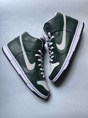 nike sb dunk low ghost