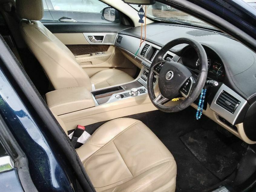 JAGUAR XF V6 X250 20112015 3.0 AUTO DIESEL WHEEL NUT BREAKING CAR