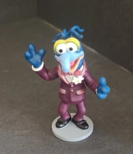 Disney Gonzo Pvc Figure Muppet Movie Cake Topper 3 inch Round Grey Base