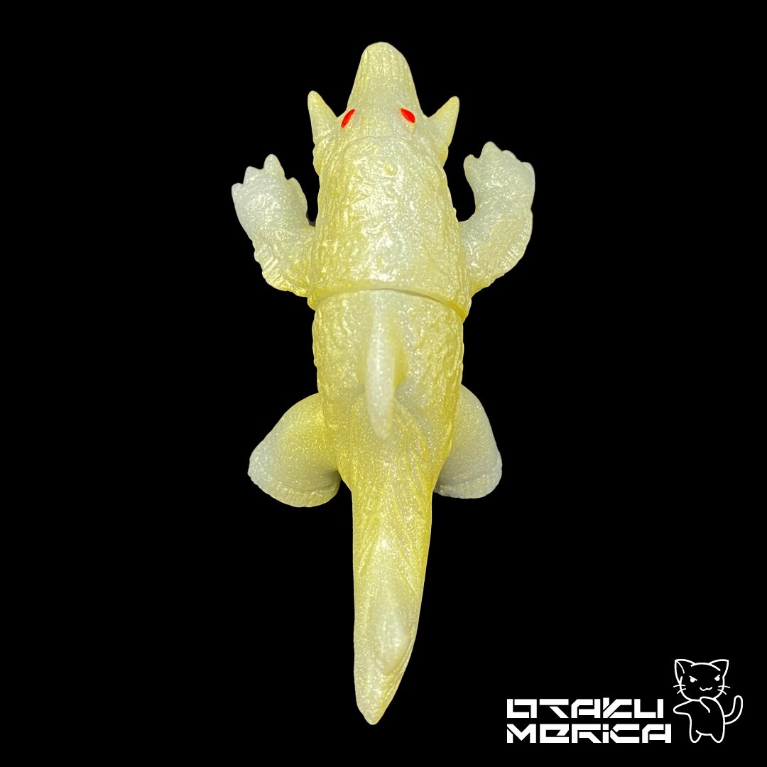 Marusan Margacha Marumon (Silver Painted) - Ultraman Kaiju Sofubi