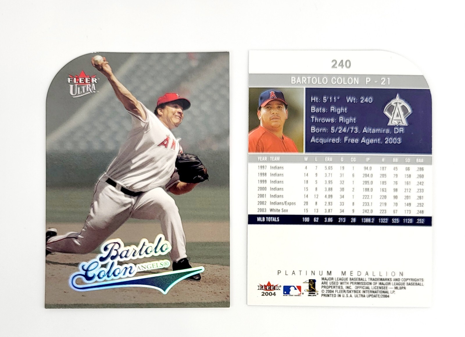 RARE PLATINUM MEDALLION DIE-CUT 2004 Ultra Bartolo Colon 240 ANAHEIM ANGELS