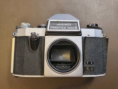 Hanimex Praktica nova IB 35mm SLR 1967-75 made in East Germany -- NOT TESTED
