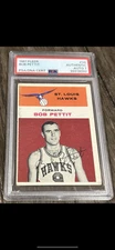 Bob Pettit Hawks 1961 Fleer #34 PSA 7 Auto Signed Autograph HOF