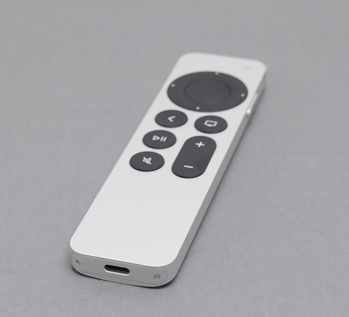 純正 Apple Siri Remote MLLC2J/A【新品•未開封】 Apple アップル Siri Remote MLLC2J/A 未開封 新品 - メルカリ