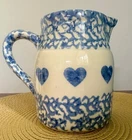 Vtg Gerald E Henn Pottery Roseville Ohio Blue Spongeware Heart Pitcher Signed
