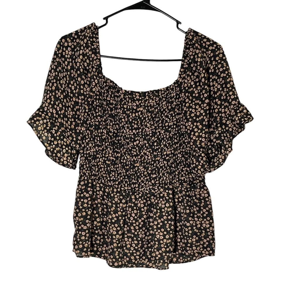 Charming Charlie Women Small Black Floral Stretch Ruche Short Sleeve BOHO Top - Image 2 of 4