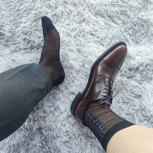 Transparente ultradünne Herrensocken mit Streifendesign für den geschäftlichen Gebrauch - Bild 14 von 45