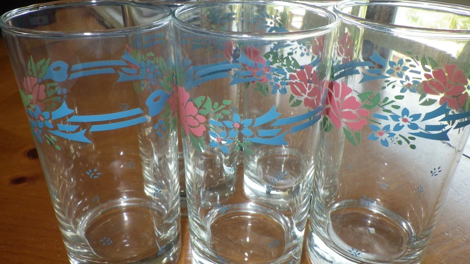 Vasos Pfaltzgraff Libbey diseño de cinta floral 6 vasos de 12 oz de altura Foto 3 de 4