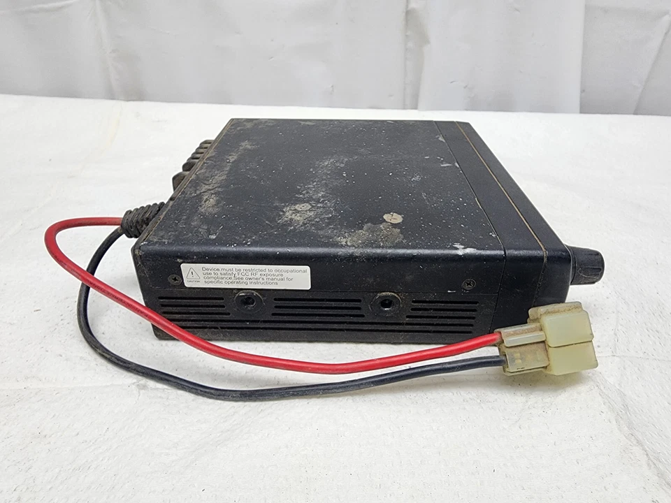 Midland MO1008 VHF 8 Channel 136-174MHz Mobile Radio - Image 3 of 4