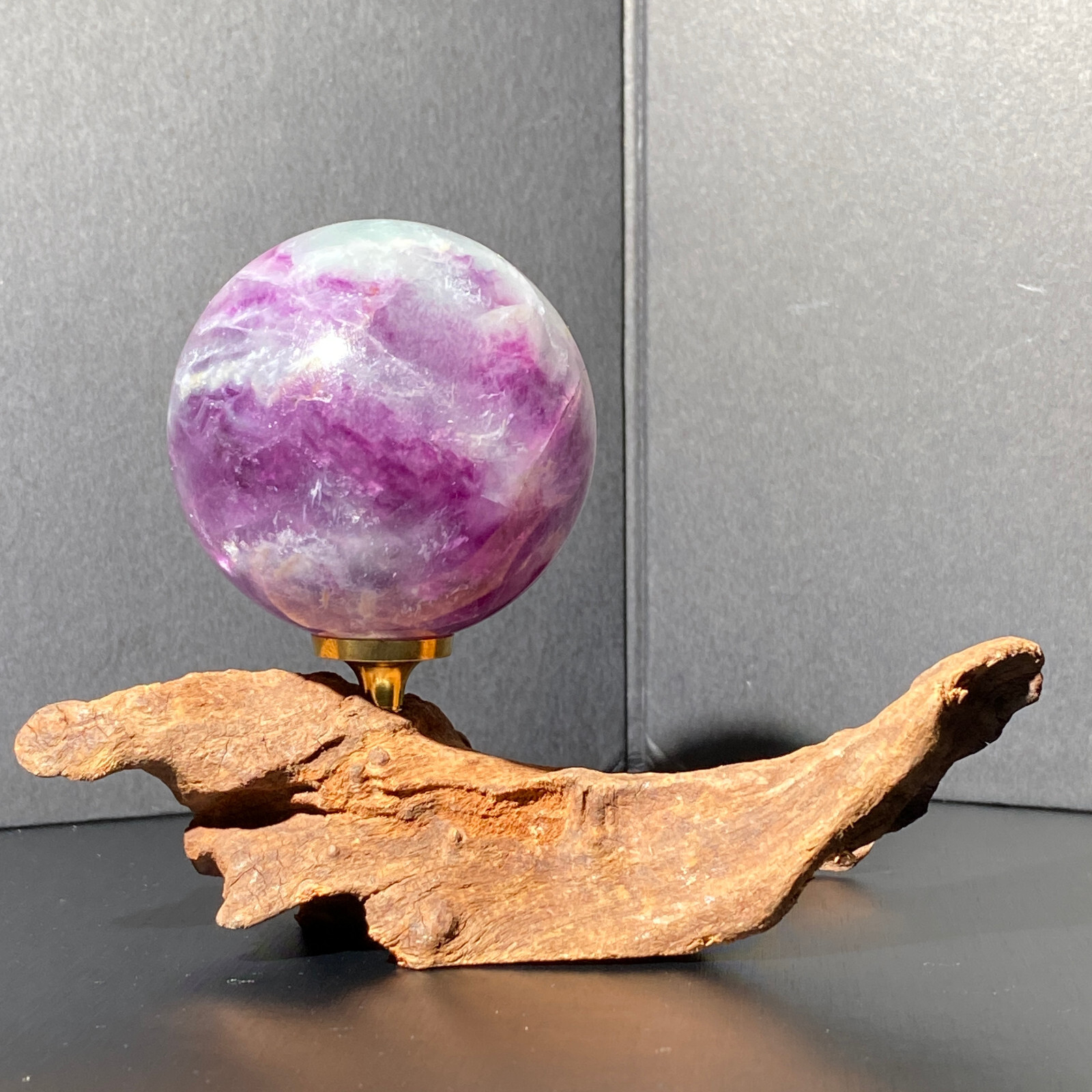 287G Natural Fluorite Ball Colorful Crystal Gemstone for Spiritual Healing Energy