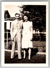 Vtg B&W Snapshot Young Couple Man Suit Woman White Dress Fence Yard 5/30/39 1939