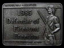 JL11167 VINTAGE 1985  NRA  DEFENDER OF FIREARMS FREEDOM GUN BELT BUCKLE