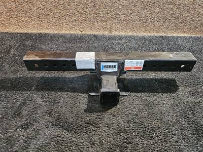 Reese Towpower 37042 Class III Multi Fit Receiver Trailer Hitch 2'' V-5 J684