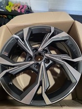 1 X GENUINE 18" AUDI A3 S3 8Y ALLOY WHEEL 8Y0601025H