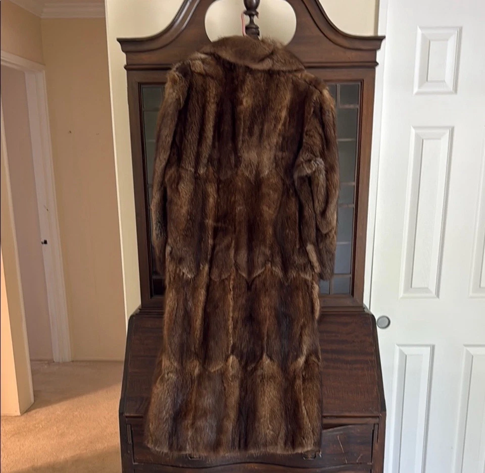 Abrigo de piel de mapache Tanuki Evans hecho a medida, pelo largo natural talla 6 ¡Lujoso! Foto 2 de 4