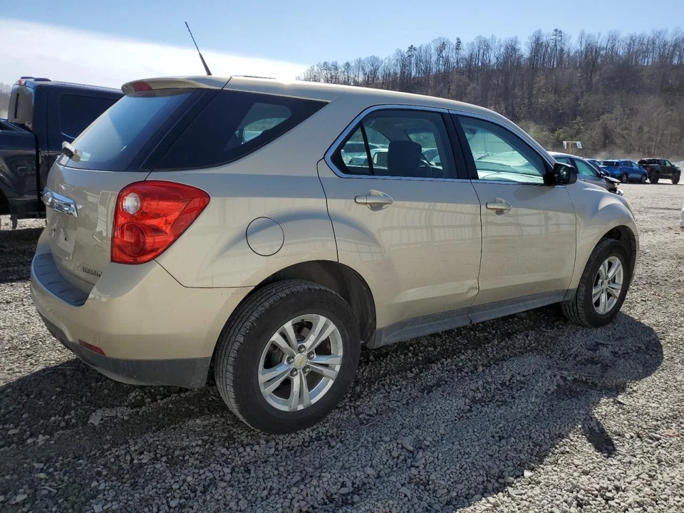 Conjunto de filtro de aire usado se adapta a: Chevrolet Equinox 2011 2,4 grado A Foto 3 de 4