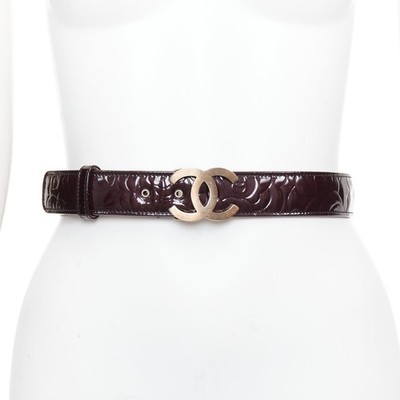 CHANEL black patent leather matte gold-tone CC buckle  display picture 1