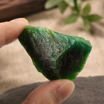 Raw Emerald Stone Grade A Natural Rough Emerald from Brazil, Emerald Gemstone