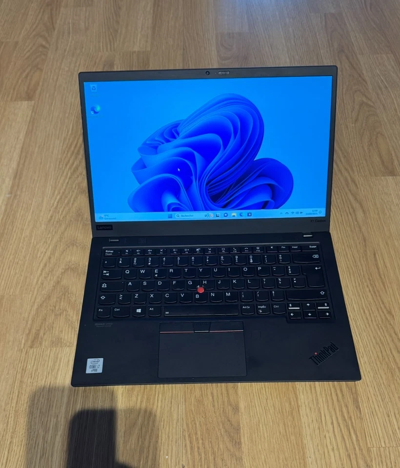 LENOVO ThinkPad X1 Carbon Gen 8 Intel Core i7-10610U 16Go DDR4 512Go SSD QWERTY - Photo 3/4