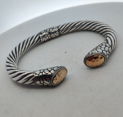 Samuel Benham ''J'' Sterlingsilber 18K Gold gehämmert Kabel Manschette Armband