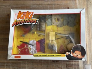 Peluche VIR kiki monchhichi 20 cm orange rouille tenue football vintage