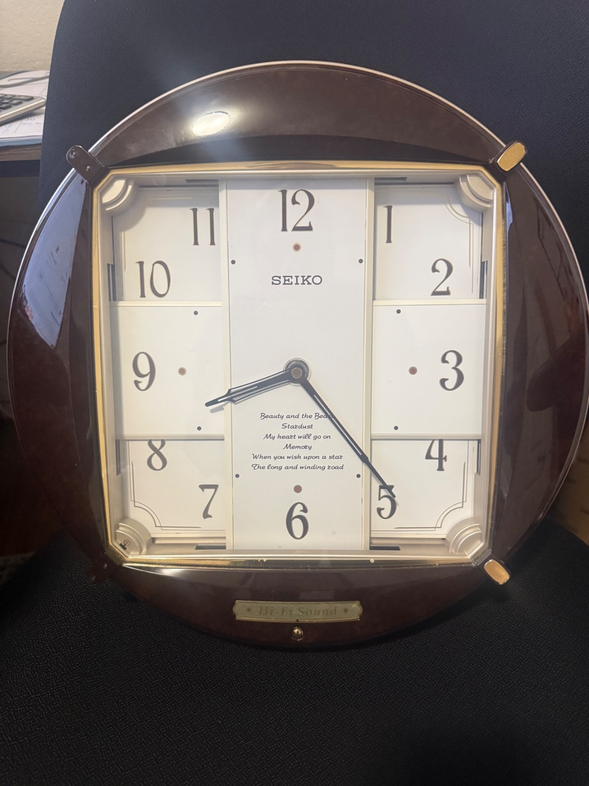 seiko melodies in motion musical wall clock QXM112BRH