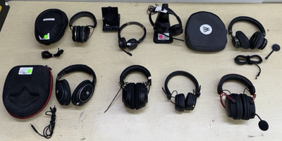 Lot of 8 Headphones (PARTS/REPAIR)