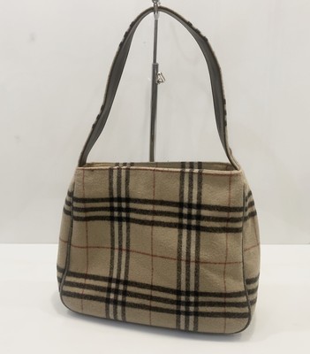 burberry wool bag