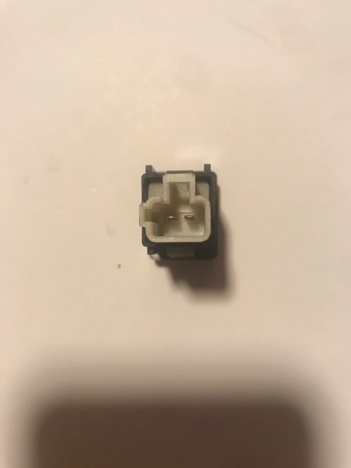 ПЕРЕКЛЮЧАТЕЛЬ ДАВЛЕНИЯ В ШИНАХ TOYOTA/LEXUS ОТ ОРИГИНАЛЬНОГО ПРОИЗВОДИТЕЛЯ #A137 - Изображение 3 из 4