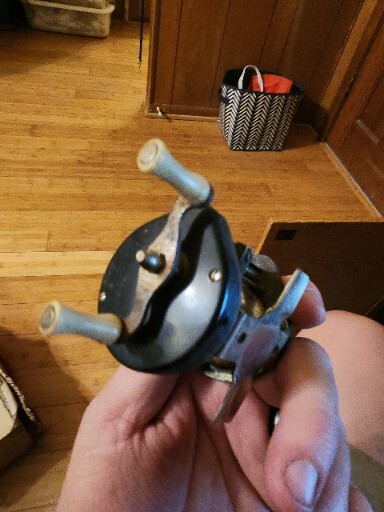 Picture 3 of 9