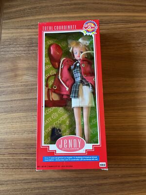 Takara Jenny Doll Sporty Total Coordinate Series Red x White NRFB Japan
