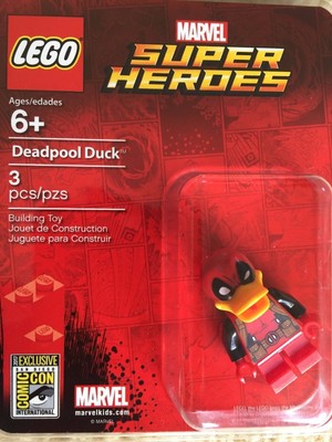 lego howard the duck minifigure