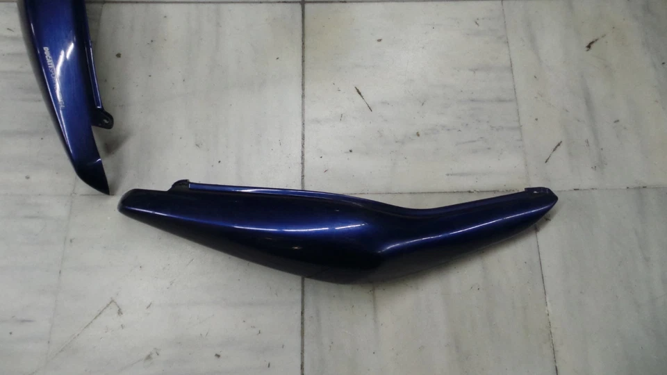 PANELES DE PLÁSTICO TRASERO DUCATI ST4 916 1999 2002 AZUL GENUINO Foto 4 de 4