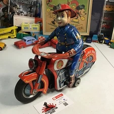 RARE TM MASADUYA MODERN TOYS TIN FIREMAN MOTORCYCLE 11.5” DISMOUNT BATTERY JAPAN