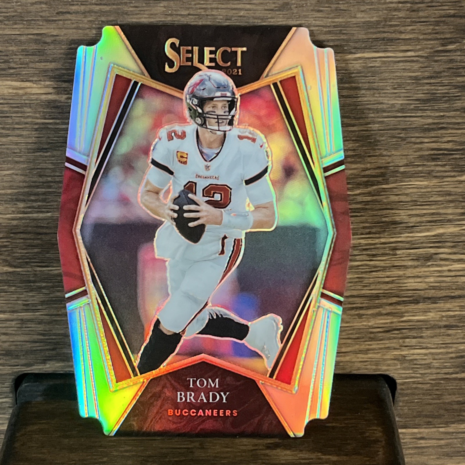 2021 Panini Select Premier Level Tom Brady #101 Silver Prizm Die-Cut Buccaneers