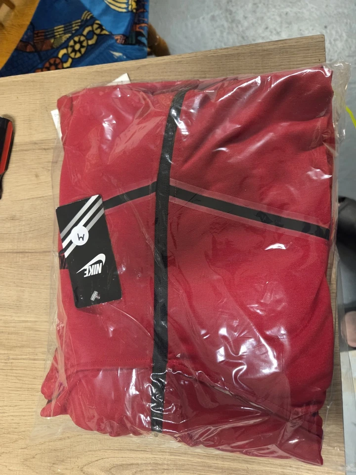 Nike V Tech Sudadera Top e Inferior S a 3x Foto 3 de 3