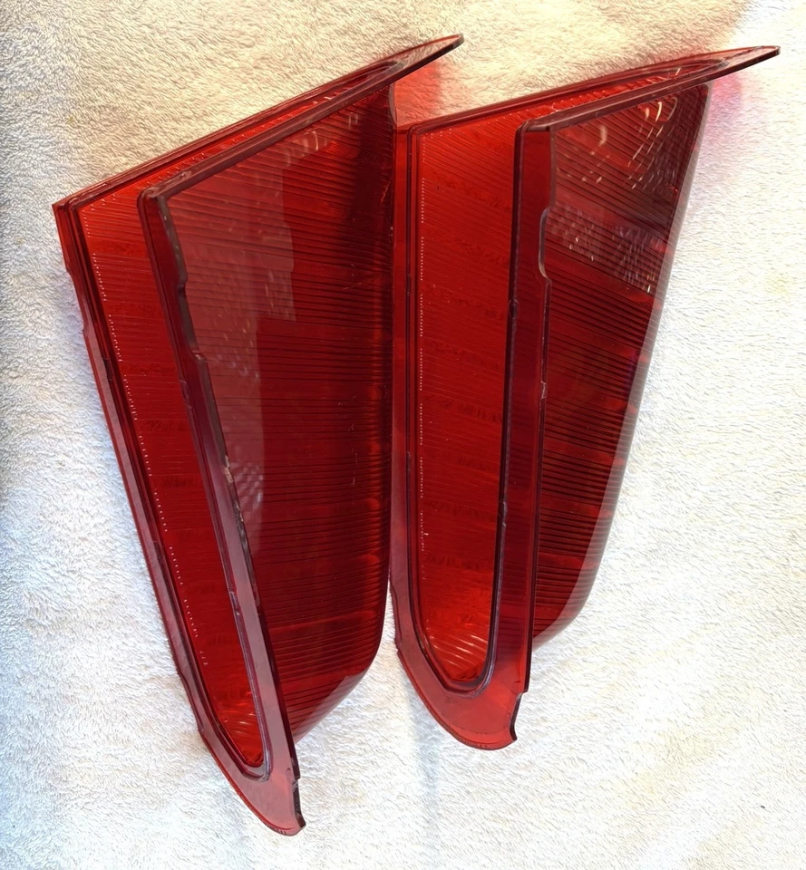 Chrysler 1959 par de luces traseras lentes lámpara de parada New Yorker 300E Saratoga Windsor Foto 4 de 4