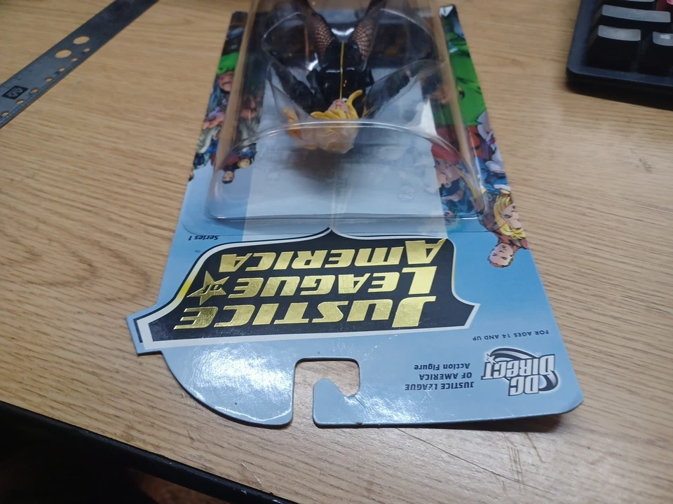 DC Direct - Liga de la Justicia de América Serie 1 - Canario Negro - Nuevo Sellado de Fábrica Foto 4 de 4