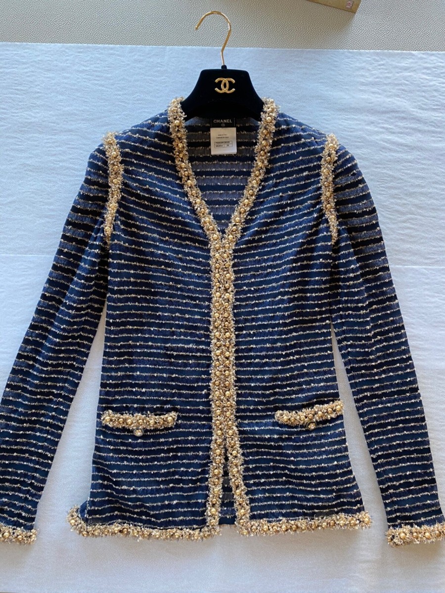 100%AUTH CHANEL Dubai Blue Slim Fit Cardigan Gold Faux Pearl Trims 