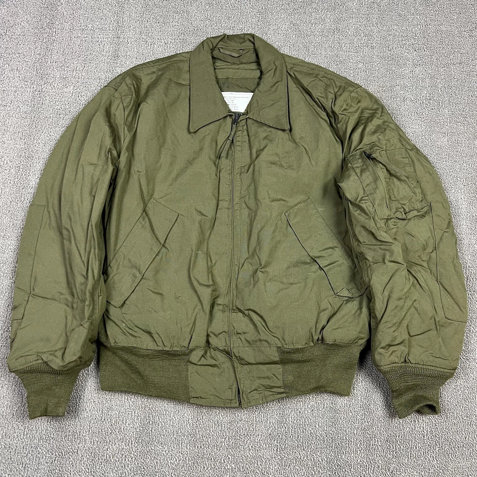 Vintage 80's US Military Tanker Jacket Cold Weather High Temp Men's Medium USGI