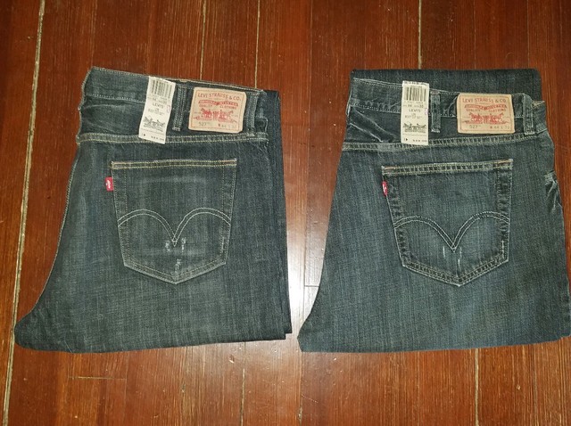 44x30 levis